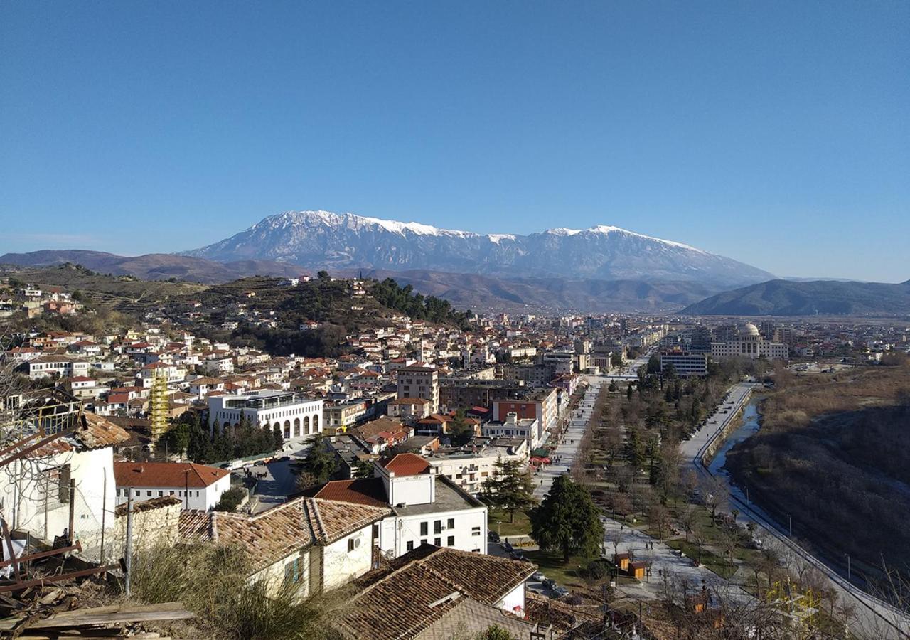 Old Town Hava Baci Hotell Berat Exteriör bild
